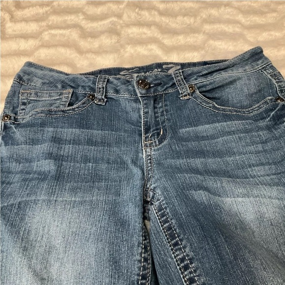 7 Seven Women Boot Cut Jeans Embroidered Pockets Size 8 - Picture 5 of 11